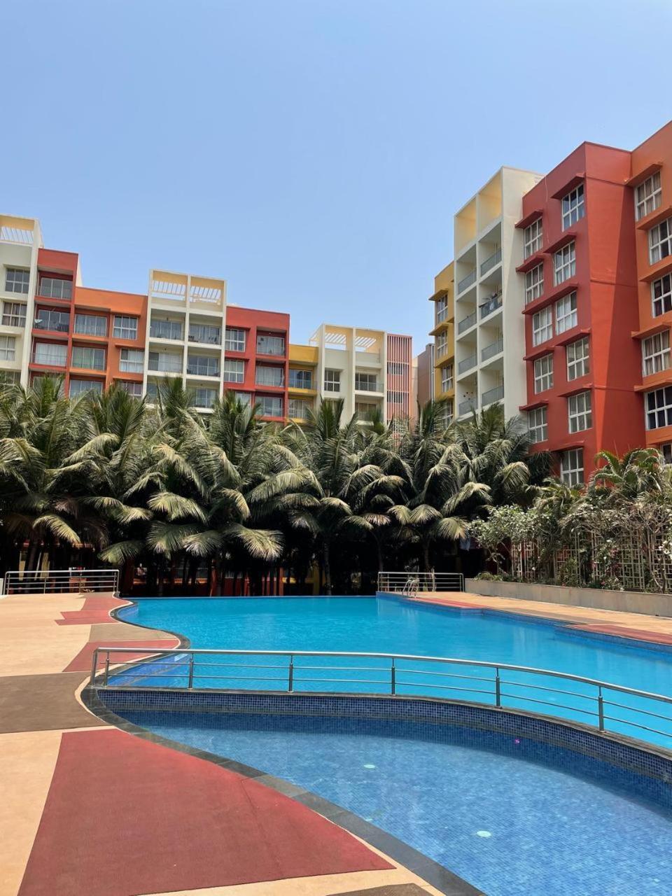 Good Stay 2Bhk Pool Apartment 10 Mins From Dabolim Airport Goa 102 Consua Bagian luar foto